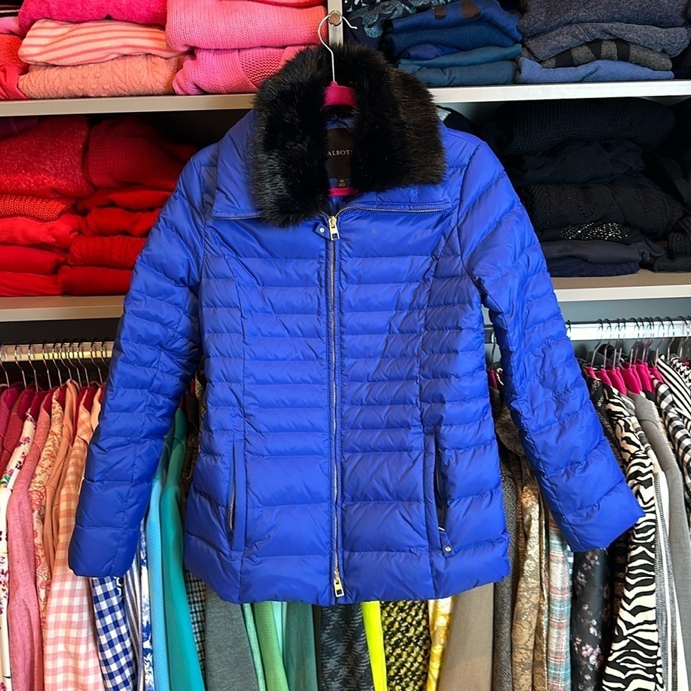 Talbots royal blue puffer coat with detachable faux fur collar size XS
